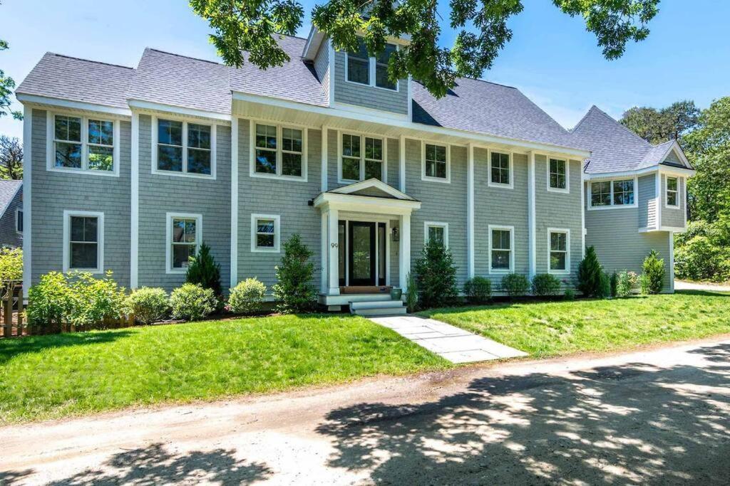 Luxurious 5Br Retreat Only Steps From The Waterfront Villa Edgartown Exterior foto